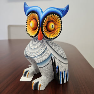 Blue and white owl