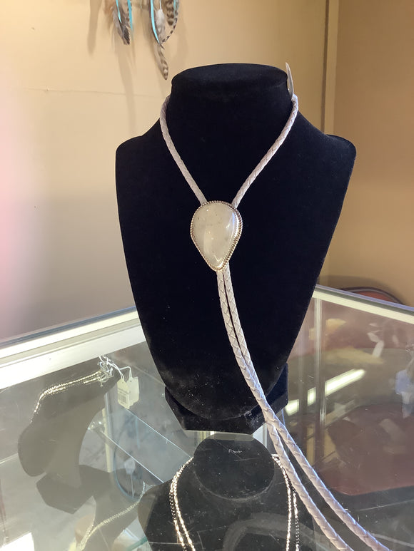 Bolo w Moonstone