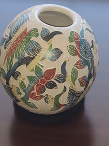 White Clay w/ Parrots